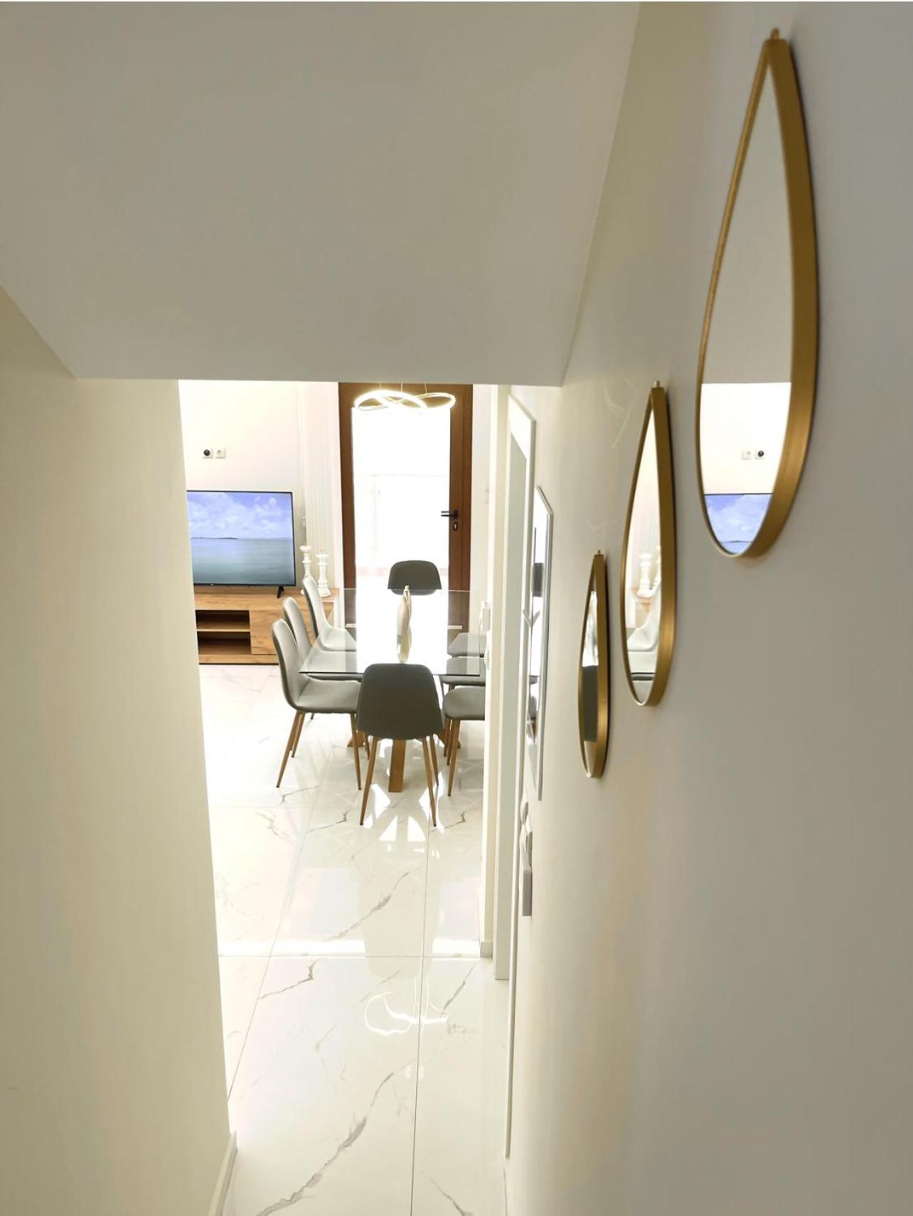 Agora Luxury Villa I Loutraki  Exterior photo